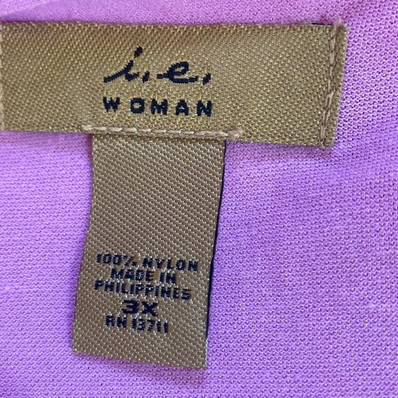 i.e. woman magenta and pink layered look softly draped nylon top - Picture 5 of 6
